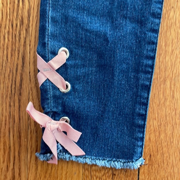 Two Little Girls Epic Threads Jeans, Size 6 - Picture 4 of 11